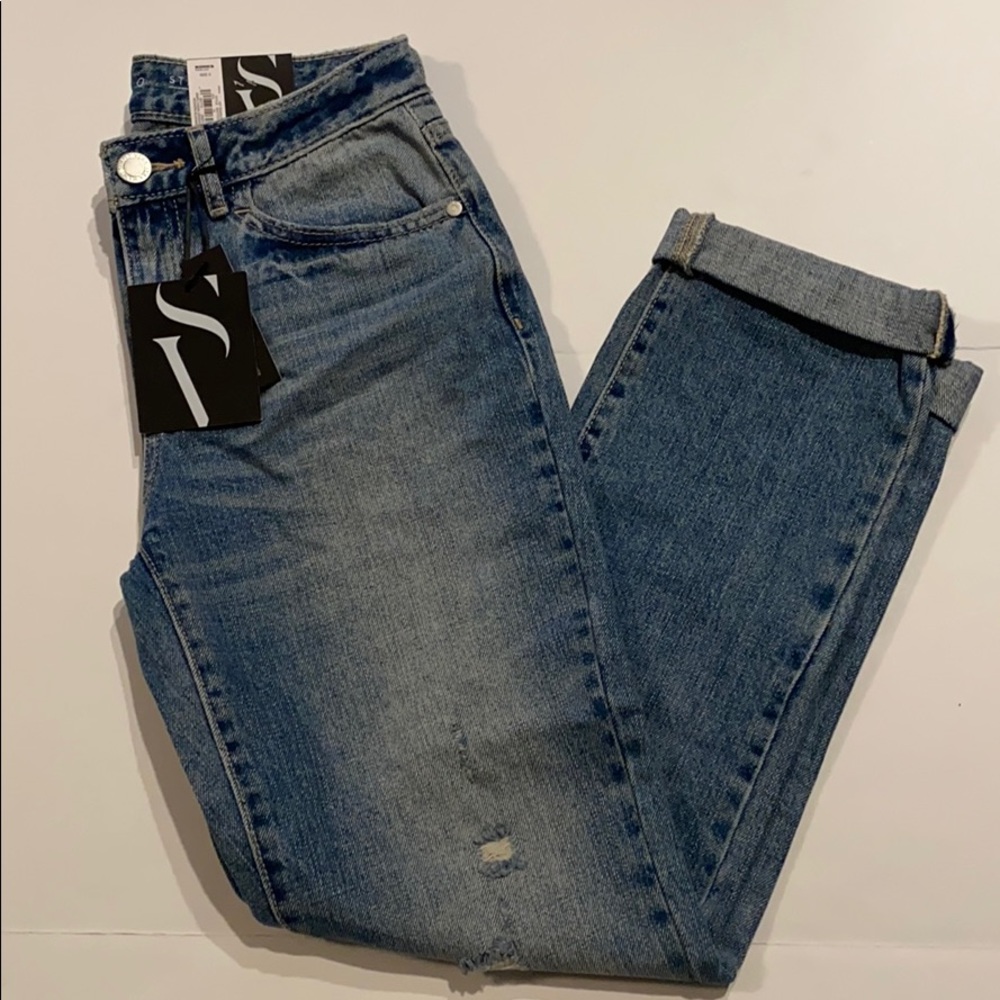 Simply Vera SZ 0 Midrise Straight Distressed Jeans New (T)